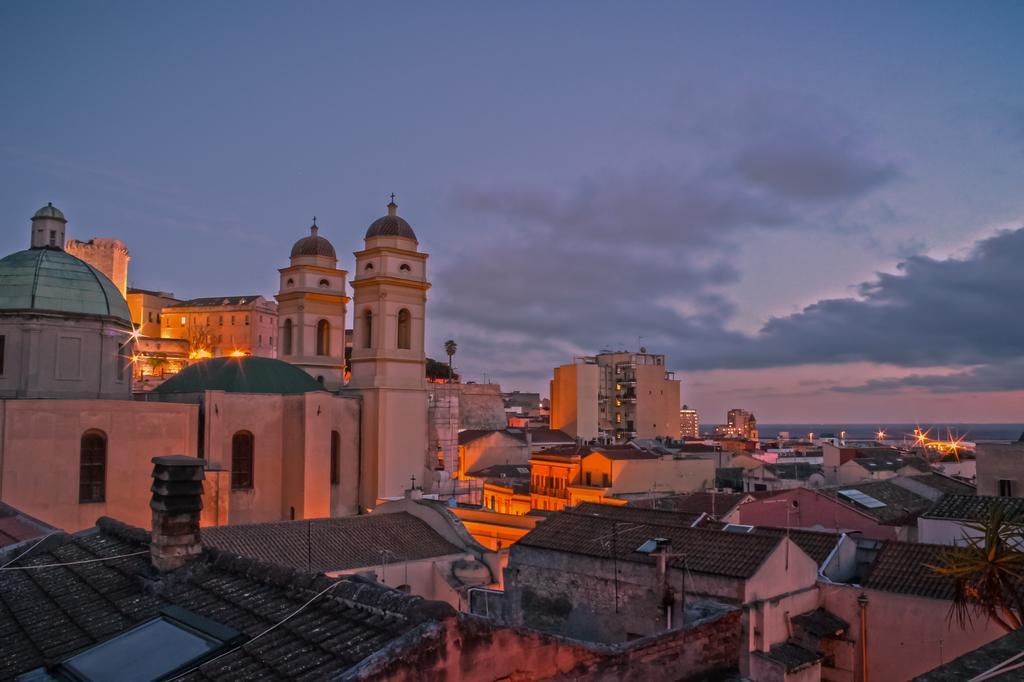 Moon House B&B Cagliari Oda fotoğraf